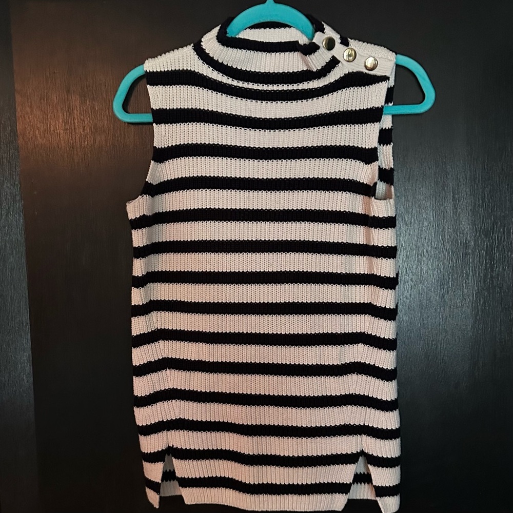 Ann Taylor Loft Sleeveless Sweatet